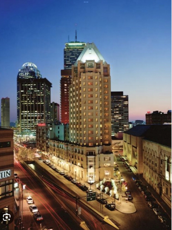 1 Huntington Ave, Back Bay