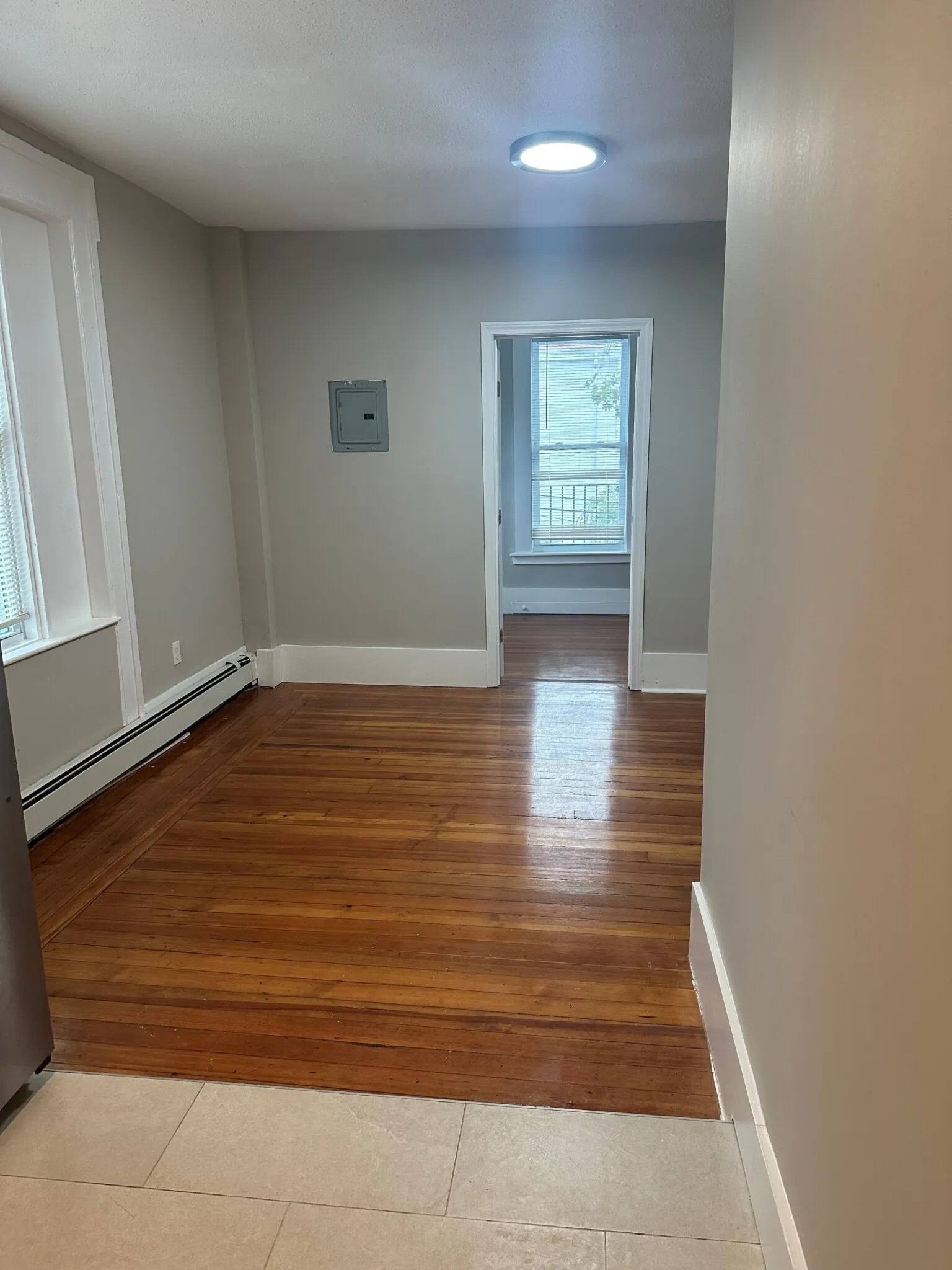 7 Greenville St, Roxbury