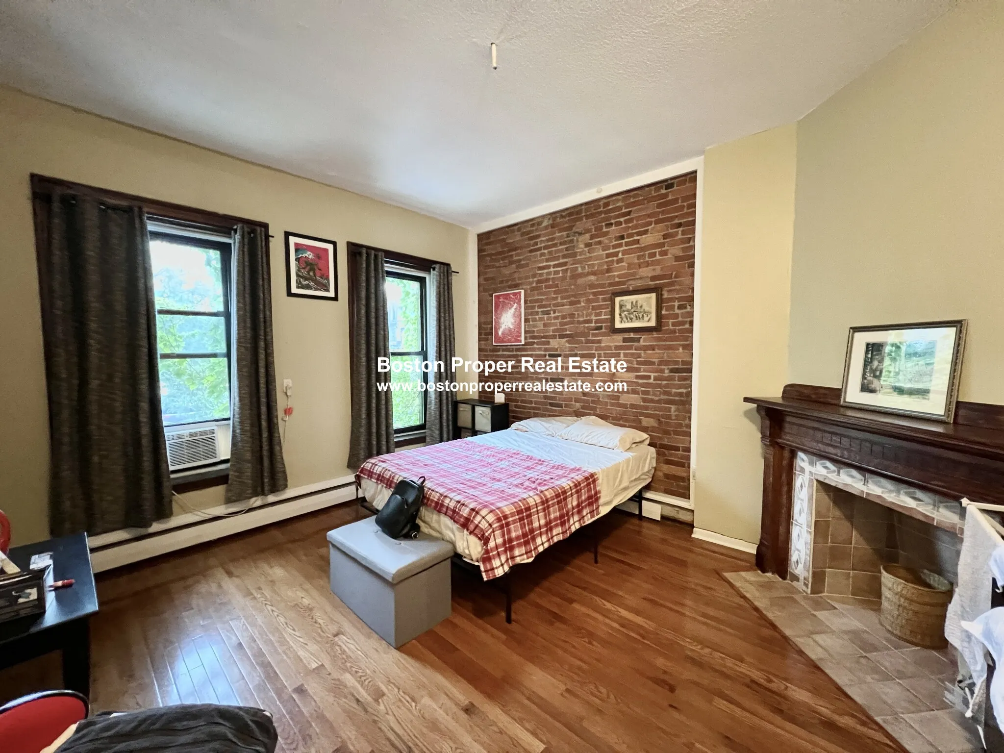 104 Saint Botolph St, Back Bay