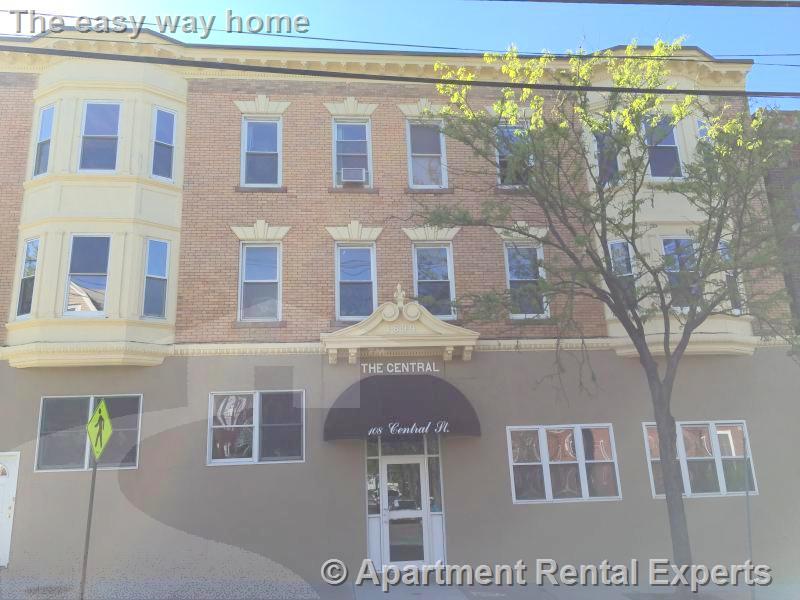 106 Central St, Winter Hill