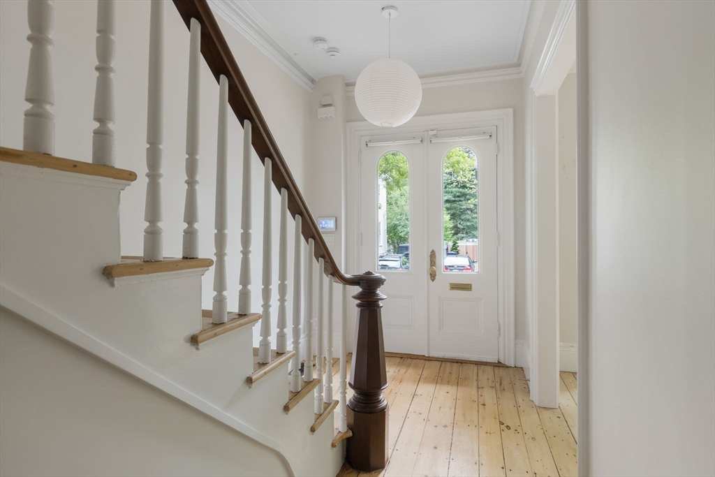 30 Walker St, Cambridge