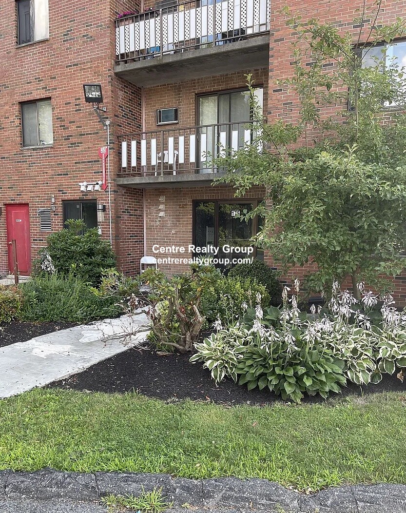 175 Adams St, Nonantum