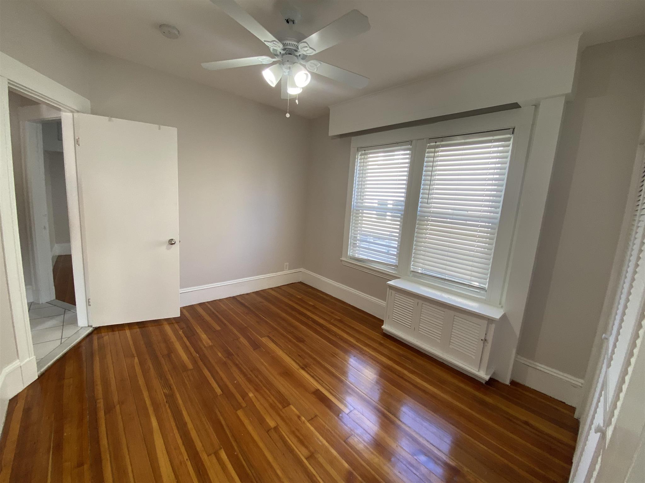 16 Alexander Ave, South Medford