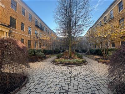 856 Massachusetts Ave, Riverside