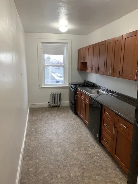 2045 Commonwealth Ave, Brighton