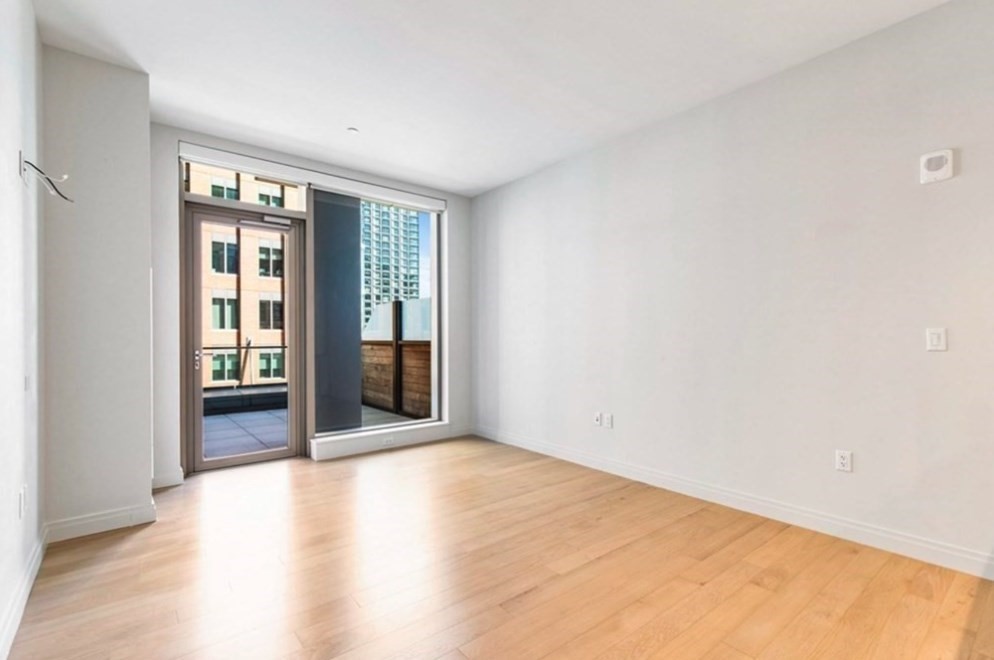 135 Seaport Blvd, Seaport District