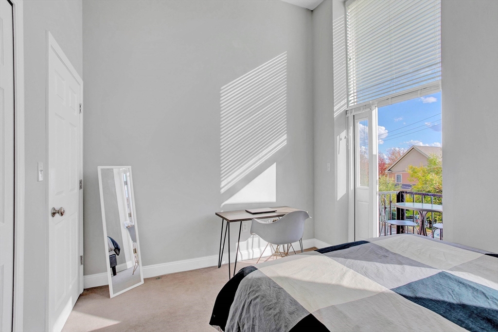 841 Parker St, Mission Hill