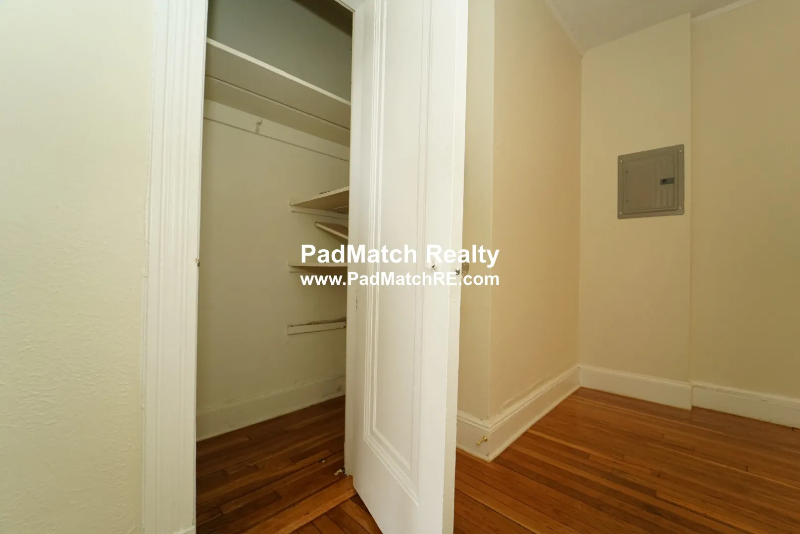 1820 Commonwealth Ave, Brighton