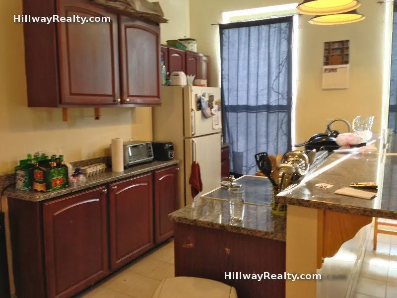 669 Massachusetts Ave, Roxbury