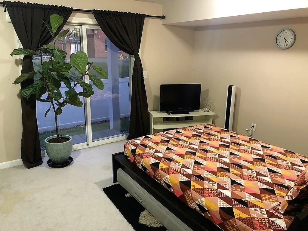 12 Ship Ave, Glenwood