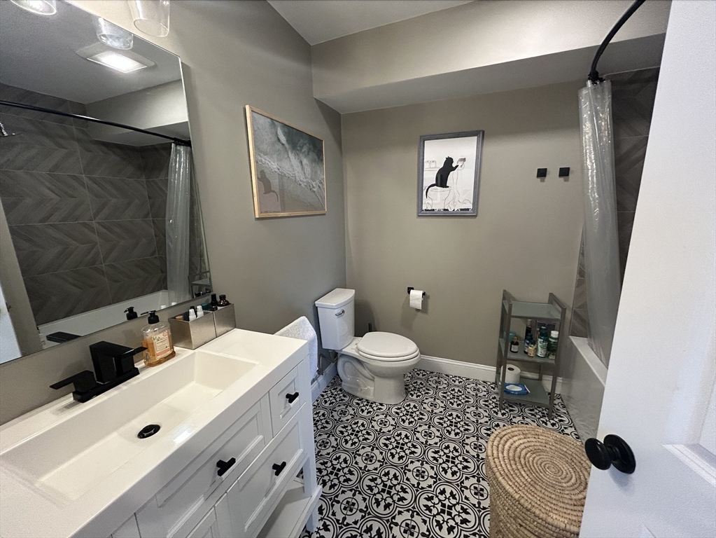 179 London St, East Boston