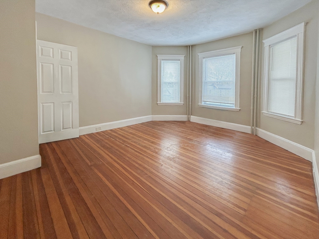 63 Draper St, Dorchester