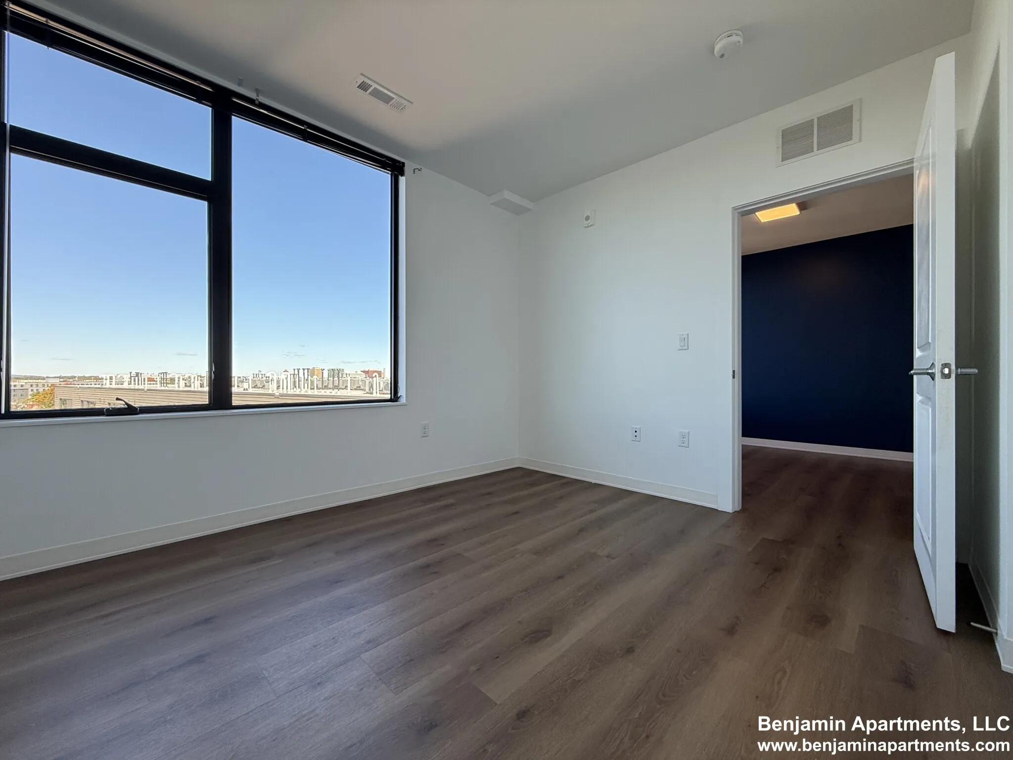 89 Brighton Ave, Allston