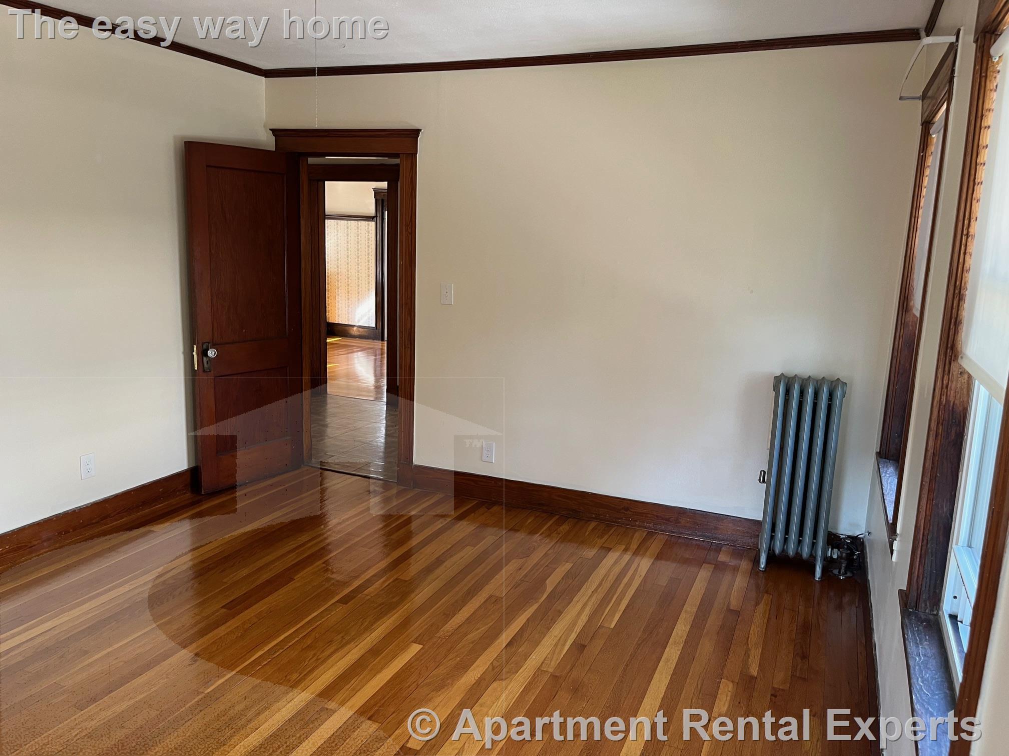 60 Winchester St, Tufts