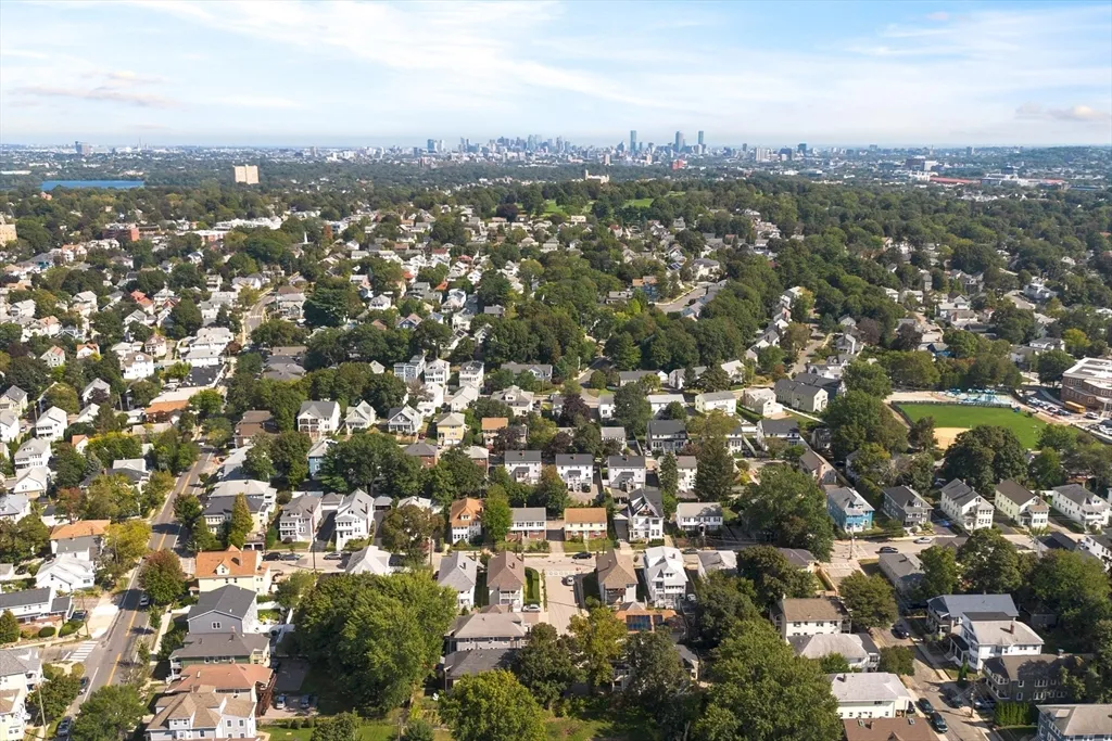 98 Carroll St, Watertown