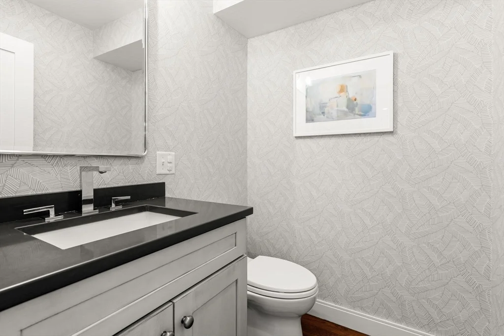 530 E 3rd St, South Boston