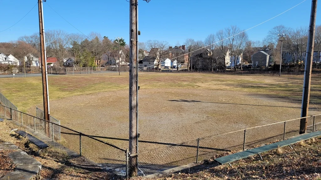 10 Marion St, Hudson