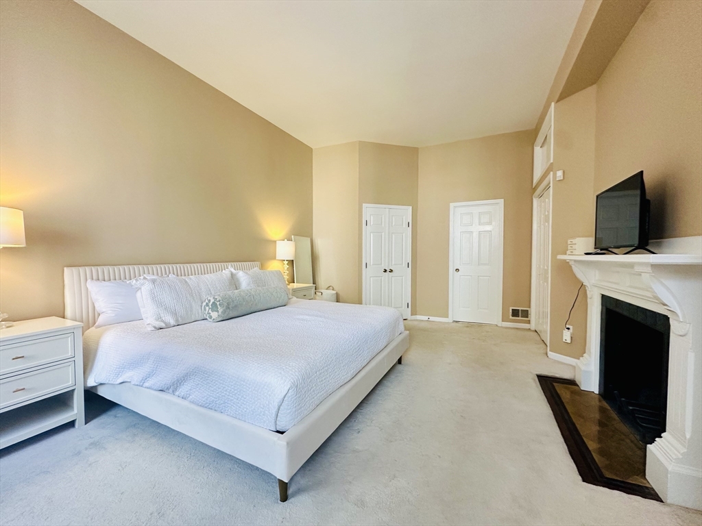 333 Beacon St, Back Bay