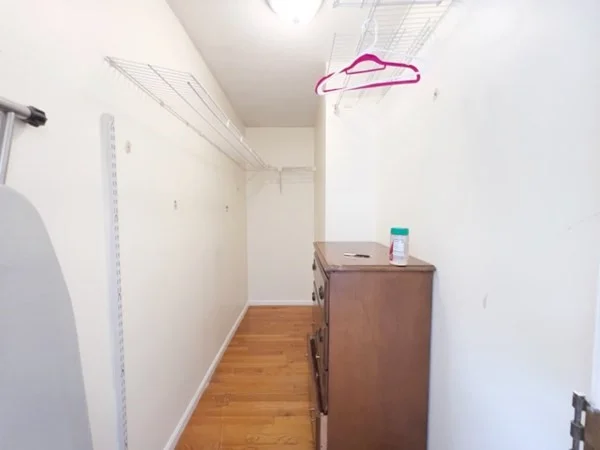 45 Lawn St, Mission Hill