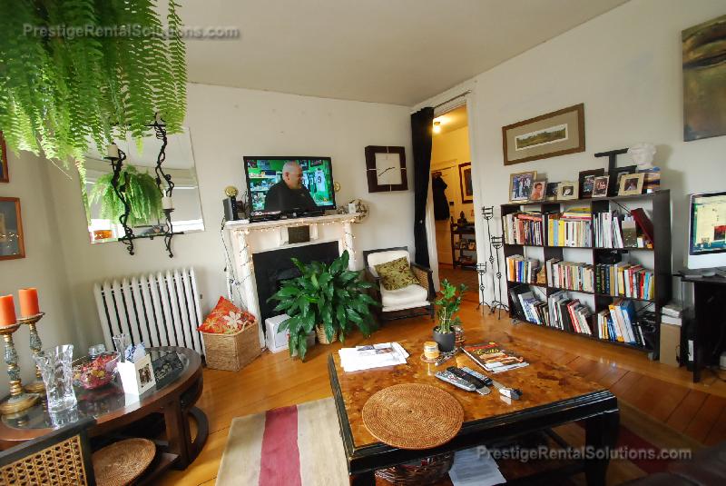 1822 Beacon St, Brookline