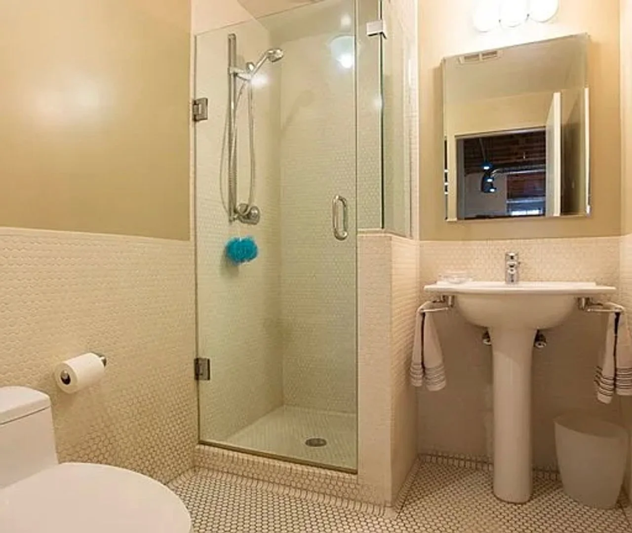 90 South St, Leather District