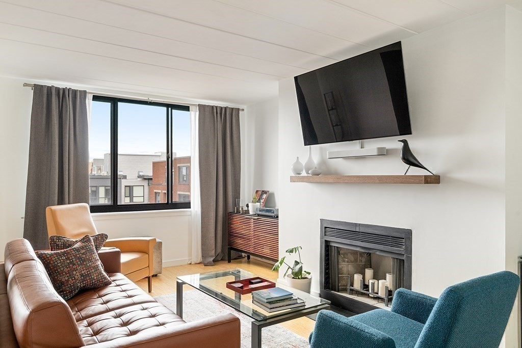 85 Brainerd Rd, Allston