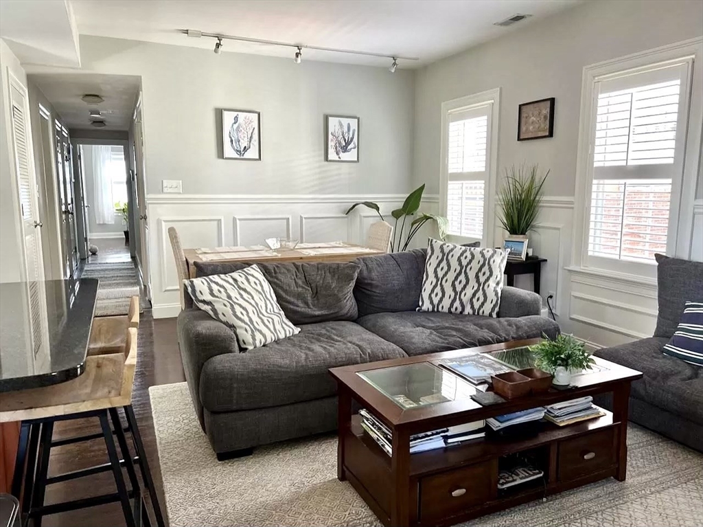 152 O St, South Boston