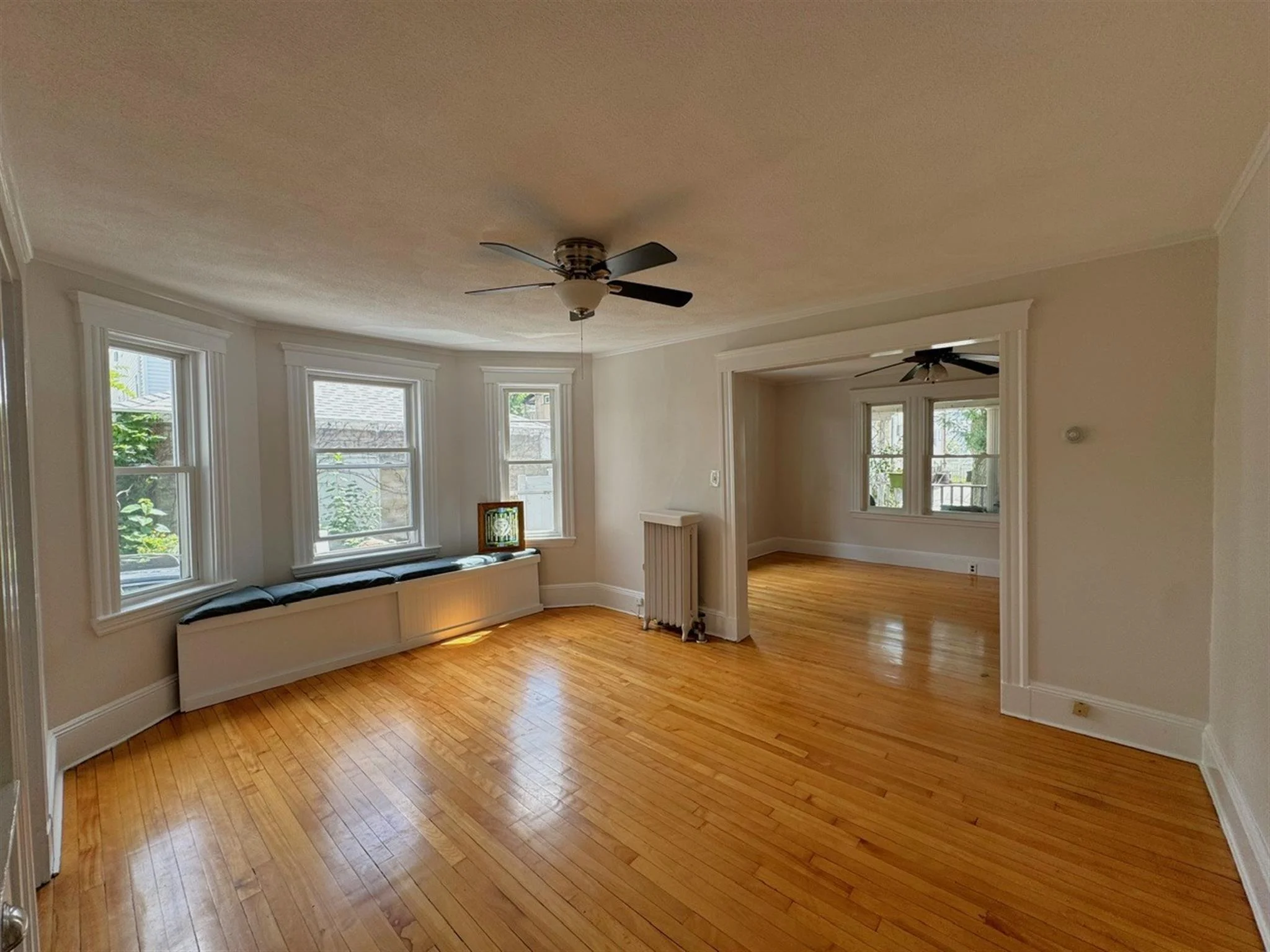 9 Gordon St, West Somerville