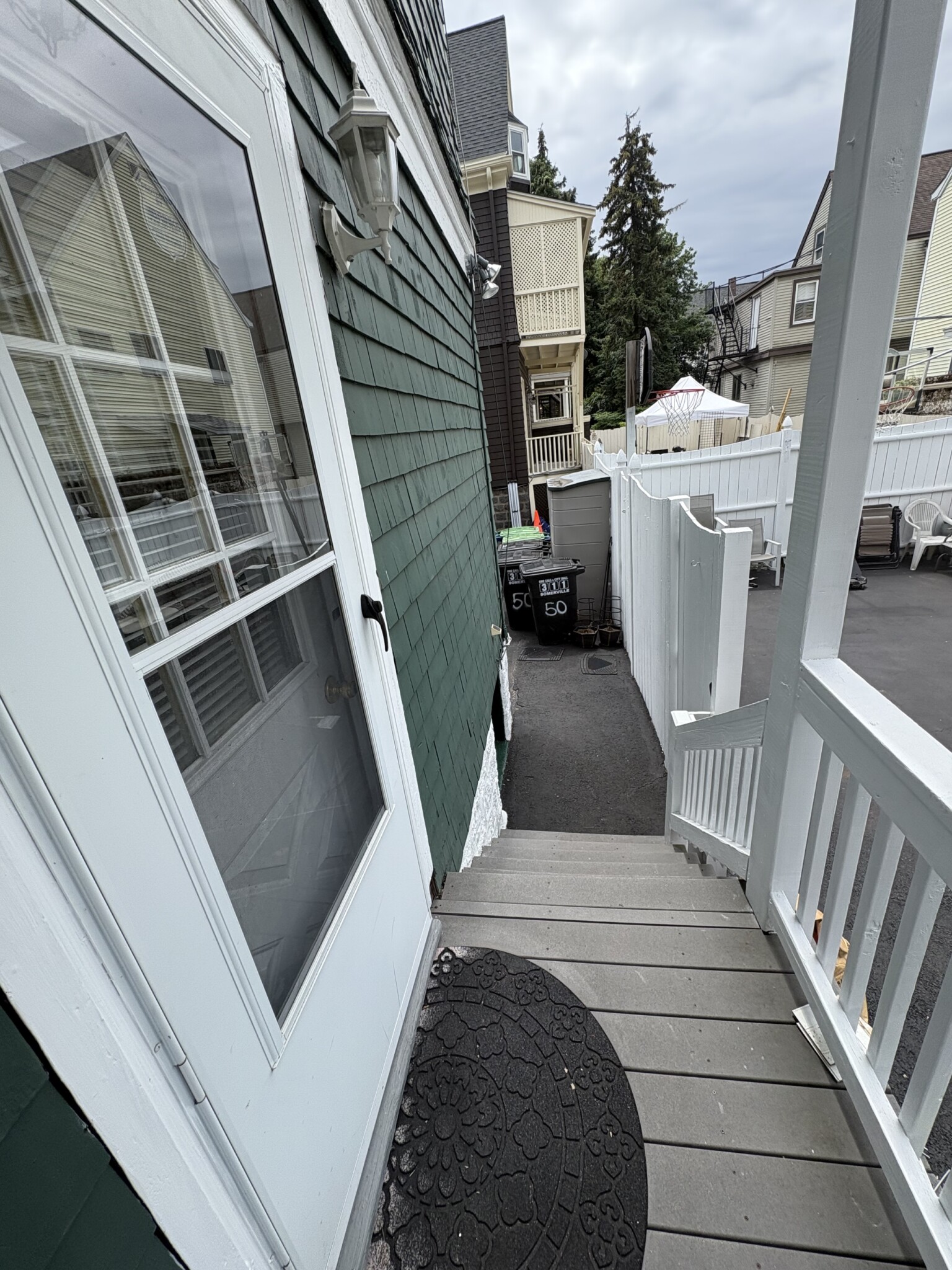 50 Bromfield Rd, Tufts