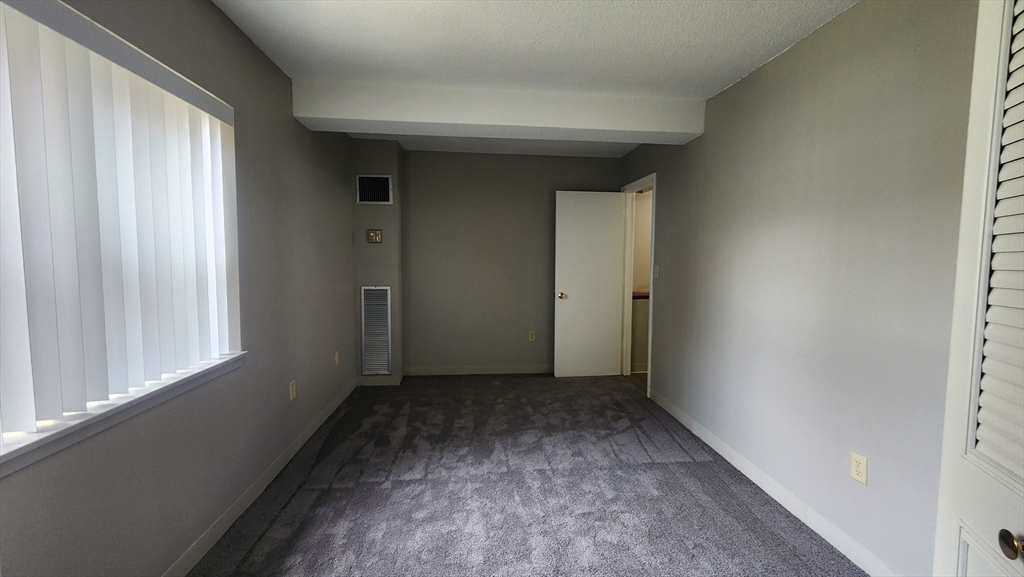 10 West St, Hyde Park