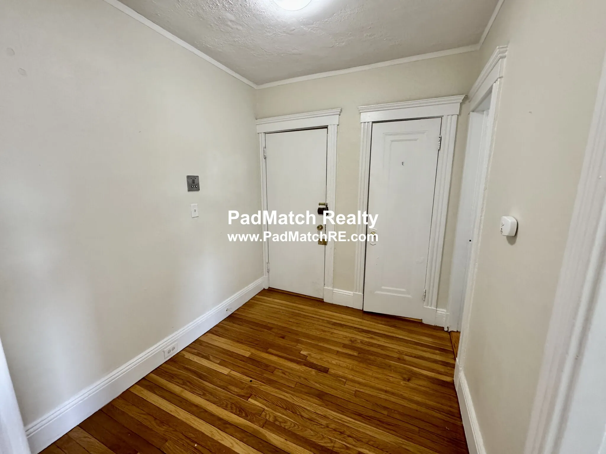 1191 Boylston St, Fenway