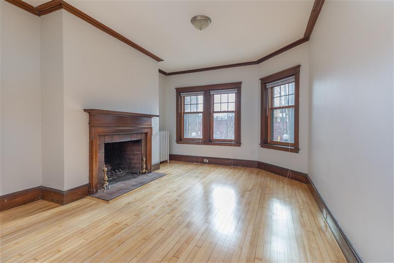 5 Linnaean St, Neighborhood Nine