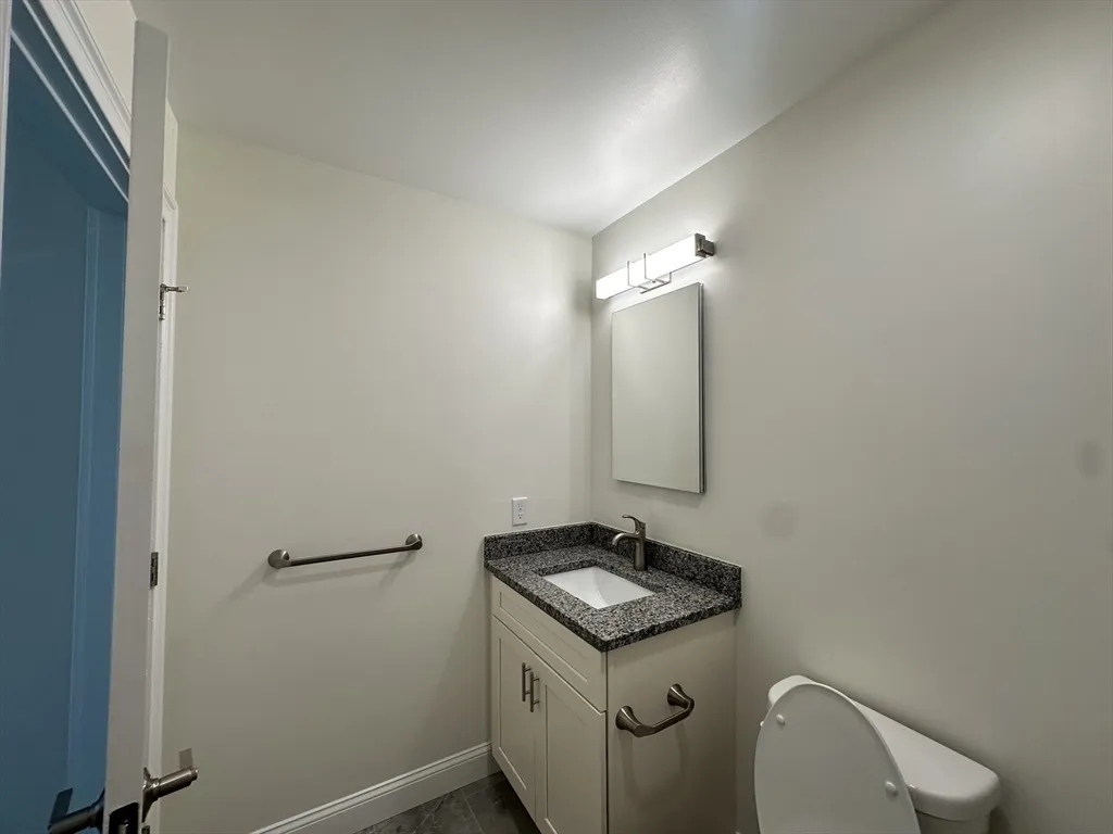 10 Franklin Ave, Revere