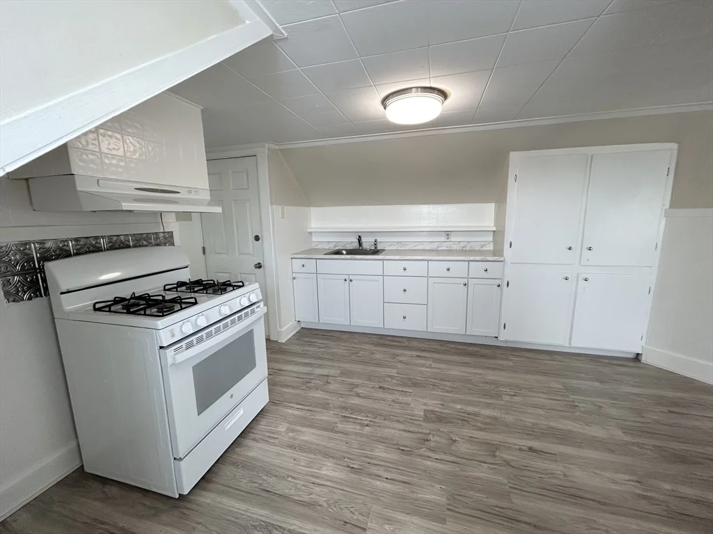 110 Prospect St, Marlborough