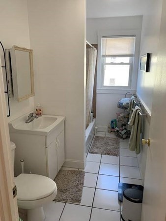 86 Fellsway, Somerville