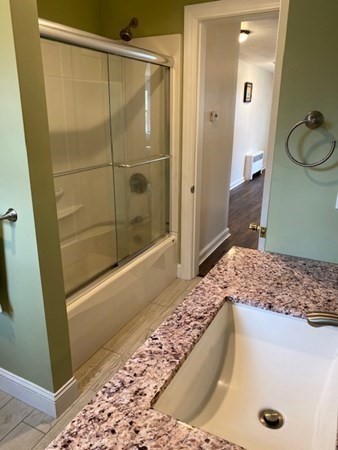 397 Massasoit Rd, Quinsigamond Valley