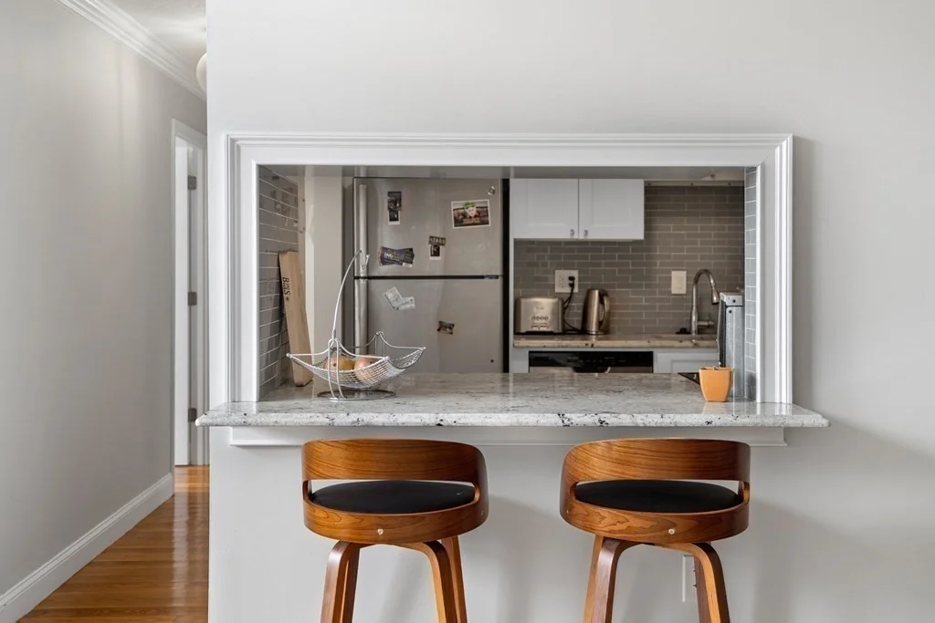 841 Parker St, Mission Hill