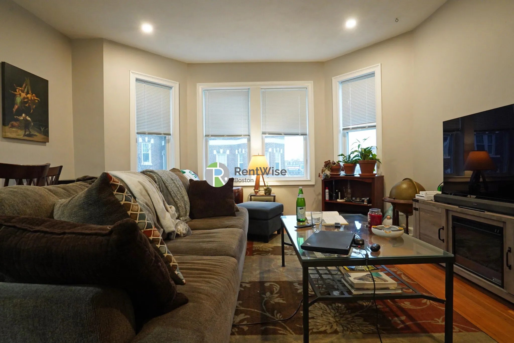 4 Lorraine Ter, Allston