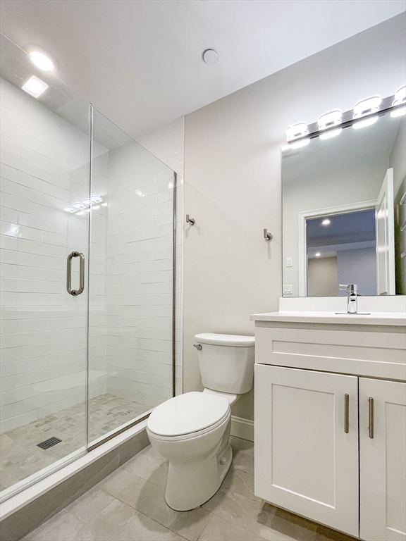 5 Fremont St, Winthrop