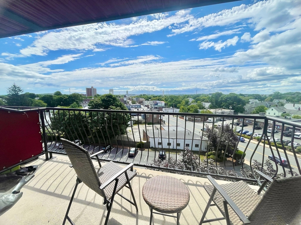 500 Washington, Quincy