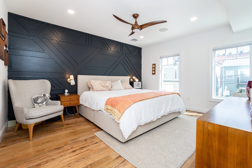 452 W 4th, South Boston