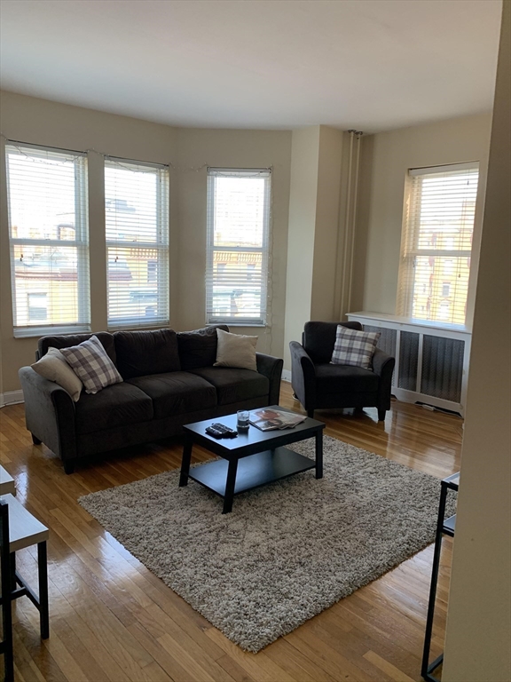 411 Marlborough St, Back Bay