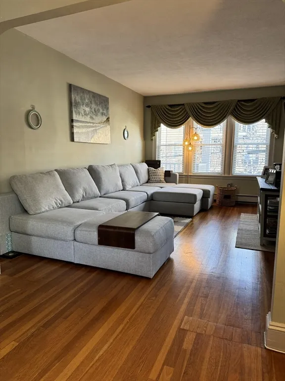 33-35 Cutler St, Winthrop