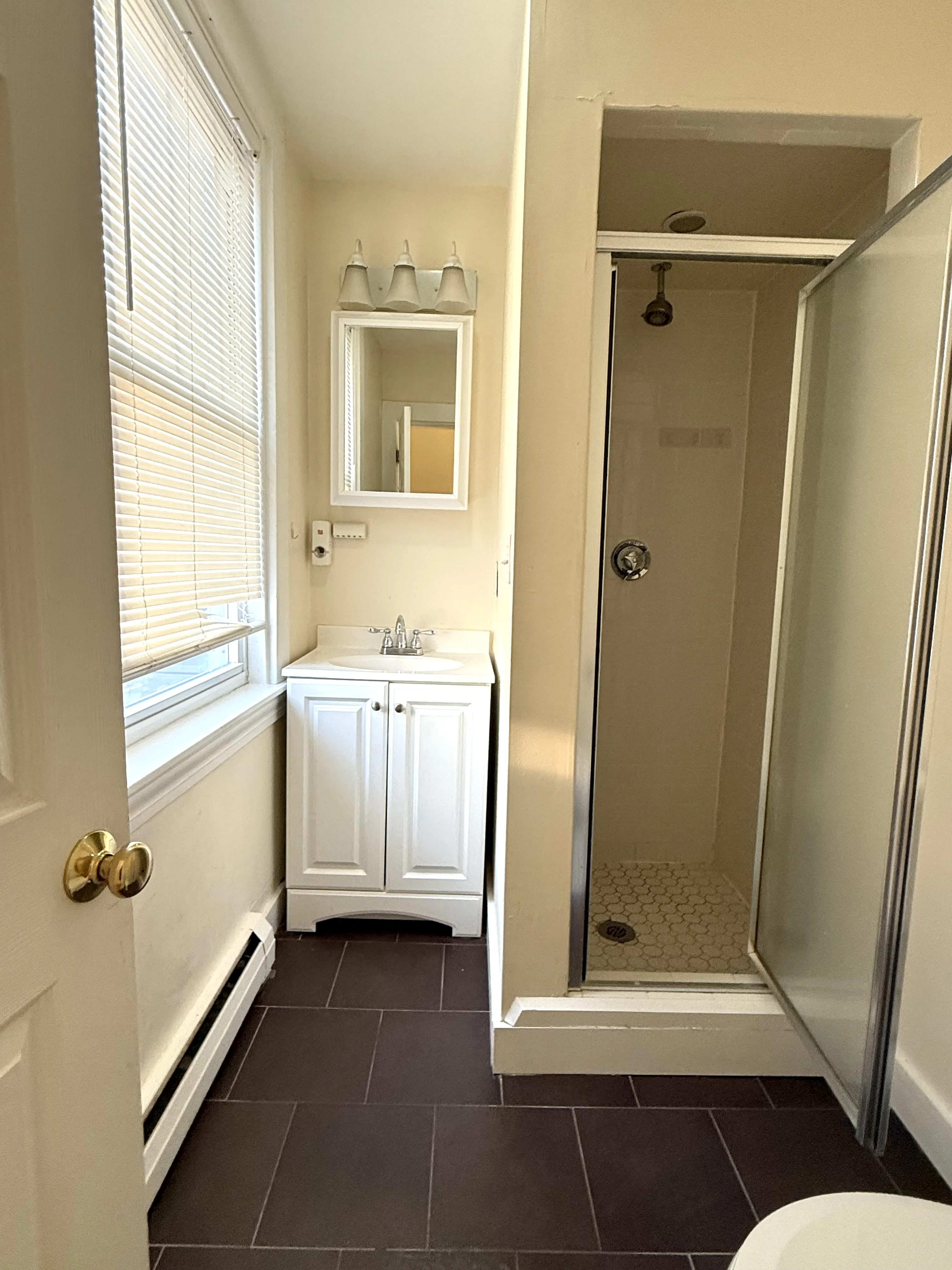 18 Roberts St, Brookline