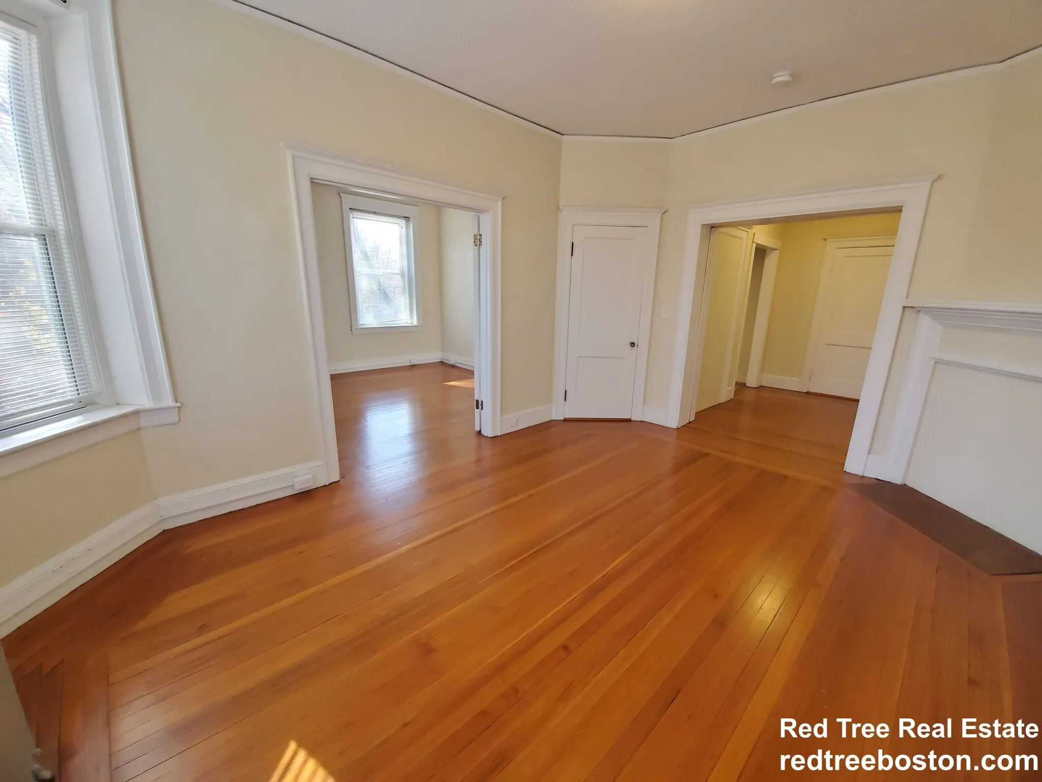 31 Herrick Rd, Newton Center