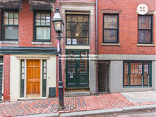 16 South Russell, Beacon Hill