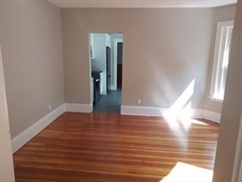 1253 Massachusetts Ave, Arlington Heights