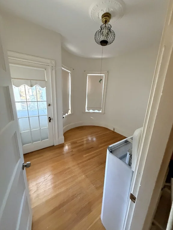 25 Congreve, Roslindale