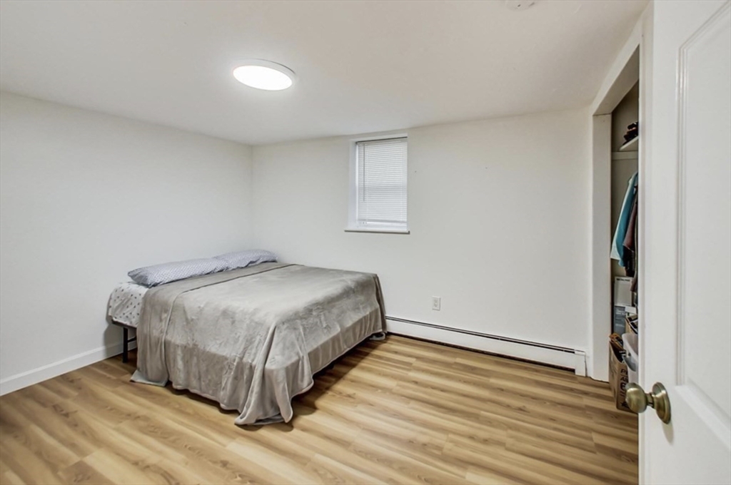 30 Hillside Ave, Malden