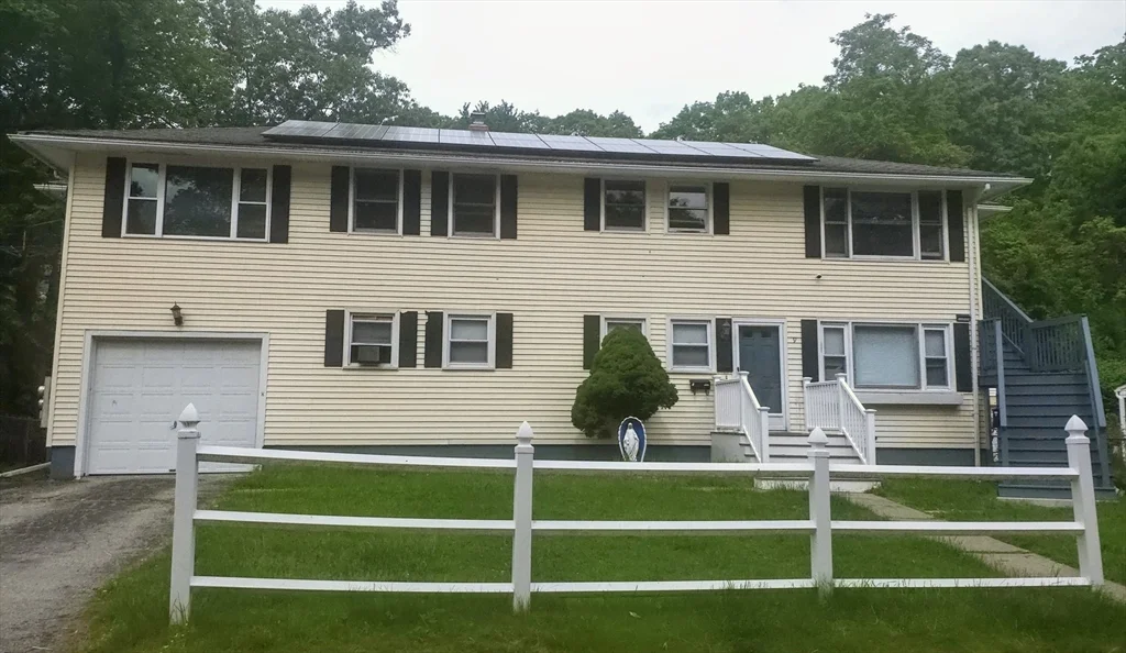 9 Brookdale, Worcester